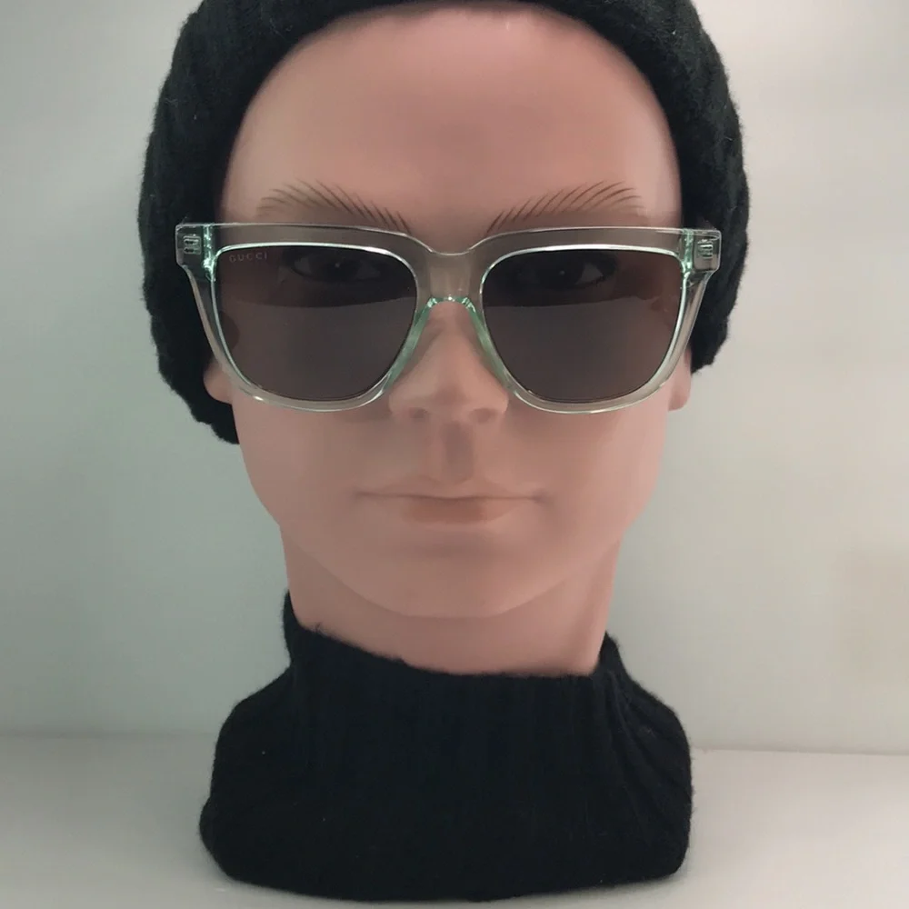 Gucci GG0976S 002 in injected material , in green rectangular/square Sunglasses